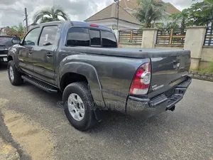 Toyota Tacoma 4x4 Double Cab 2008 Gray