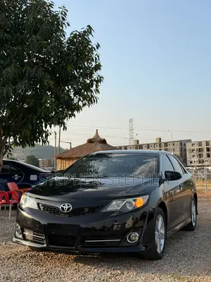 Toyota Camry 2014 Black