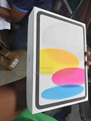 New Apple iPad (2025) 256 GB