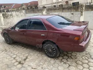 Toyota Camry 2001