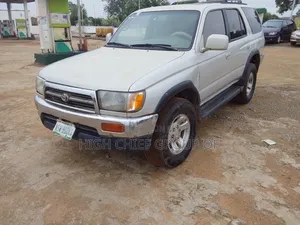 Toyota 4-Runner 2002 Silver