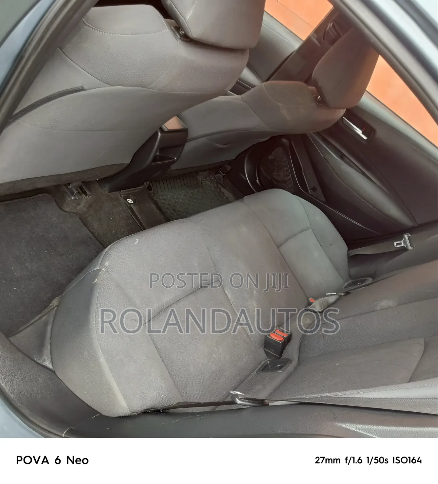 Toyota Corolla LE 2020 Blue
