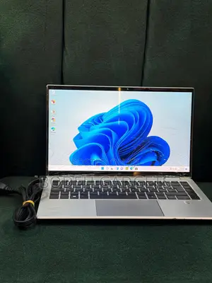 Laptop HP EliteBook 1040 G8 32GB Intel Core i7 SSD 512GB