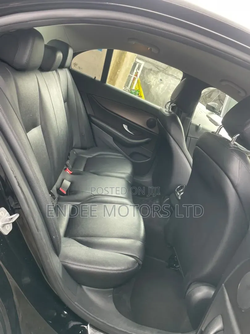Mercedes-Benz E200 2017 Black