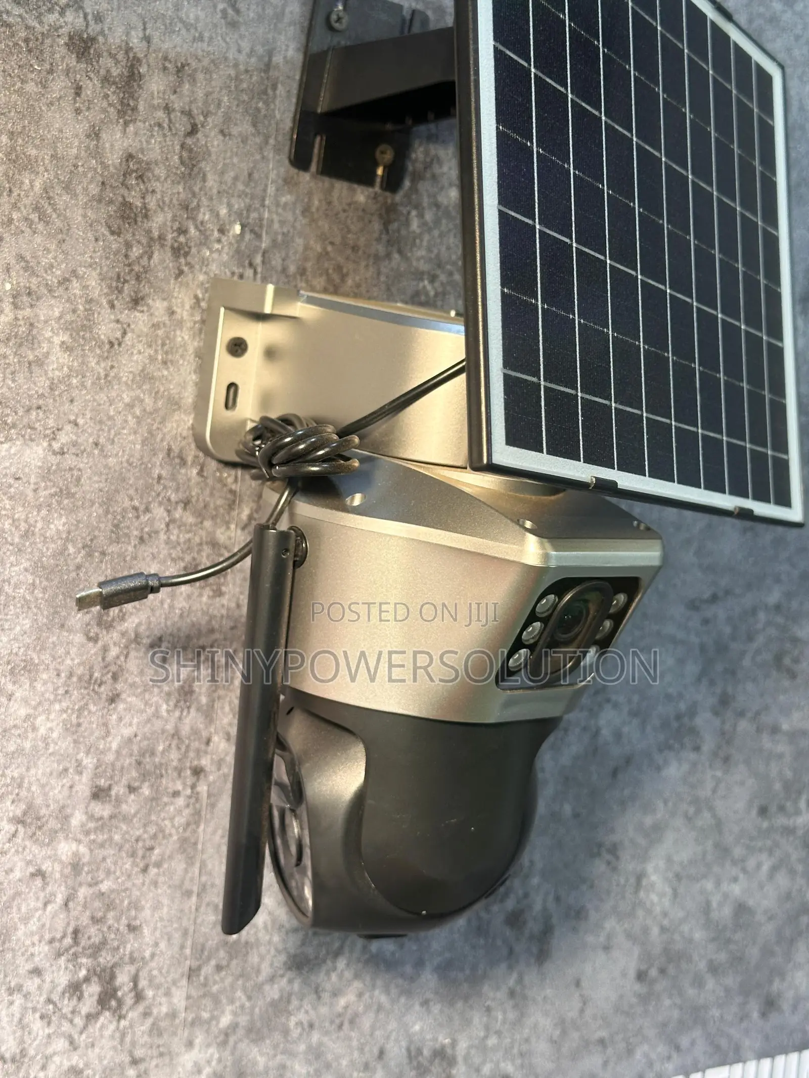 Duel Lens Solar CCTV