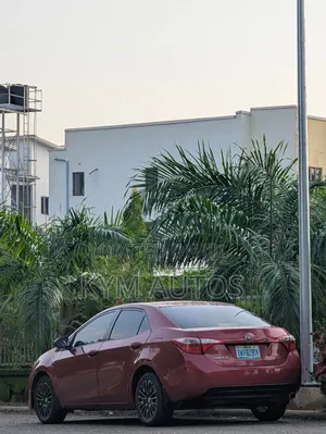 Toyota Corolla 2014 Red