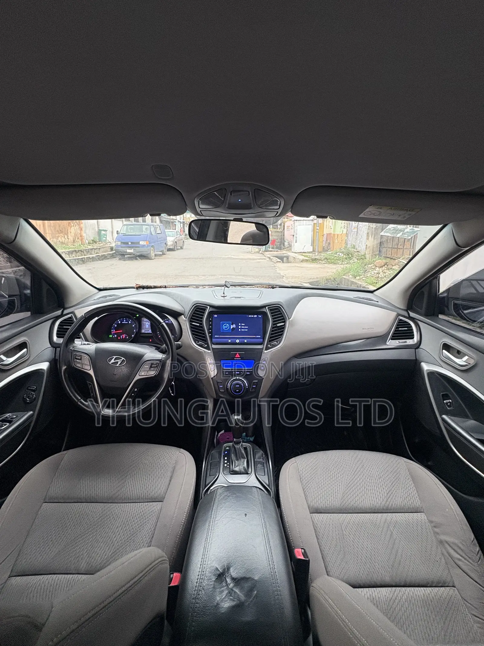 Hyundai Santa Fe 2015 Black