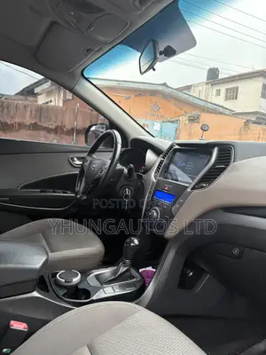 Hyundai Santa Fe 2015 Black