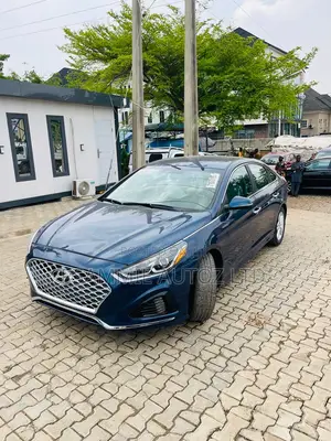 Hyundai Sonata Sport 2018 Blue