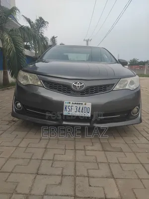 Toyota Camry 2013 Gray