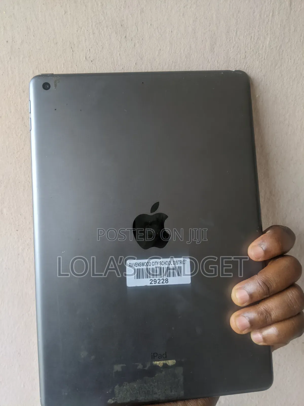 Apple iPad 10.2 (2019) 32 GB Gray
