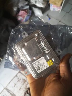 Small Charger for 166/Gla/Cla/GLK/C300 2014