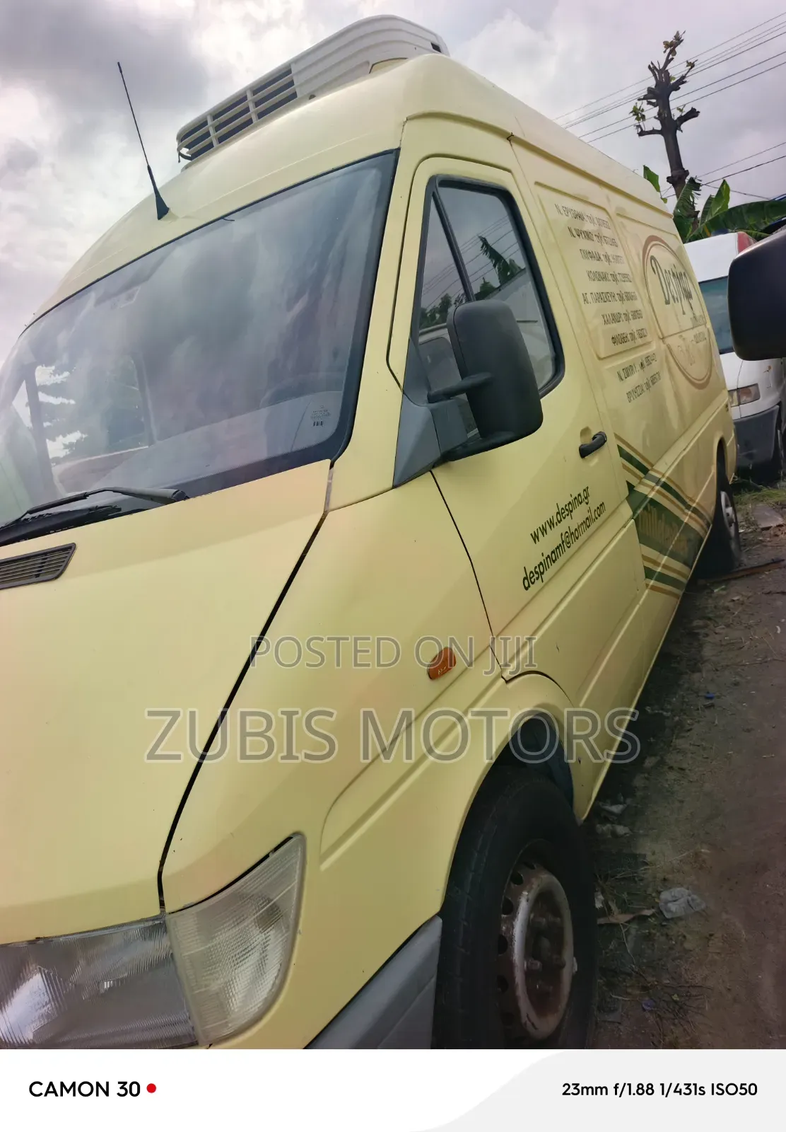 Mercedes-Benz Sprinter 2005 Yellow