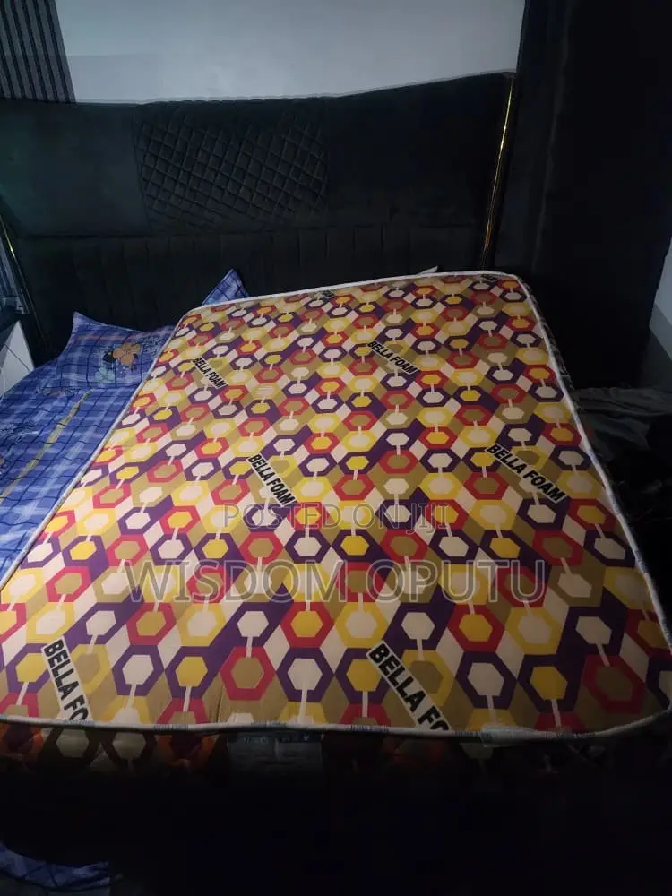 Bed Mattress (6 X 4)