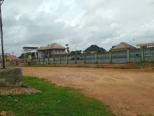 2 Plot of Land
