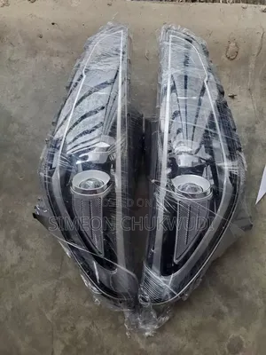 Headlamp for Kia Qouris Set
