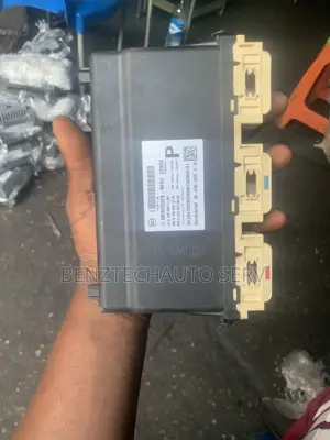 166 Mercedes Benz Seat Module