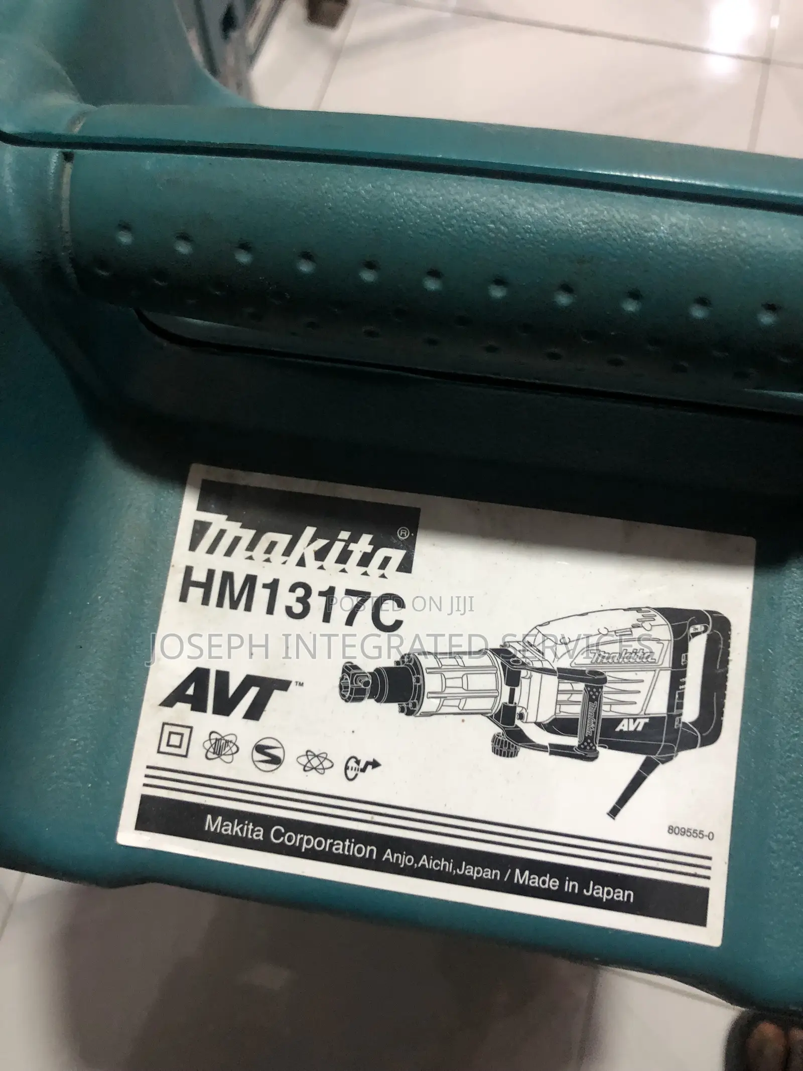Makita Hm1317c Demolition Hammer