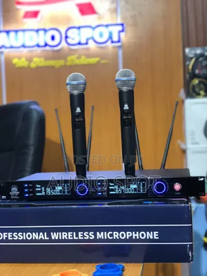 Accurd Xpro-9800 Professional Dual Handheld Digital Wireless Microphon