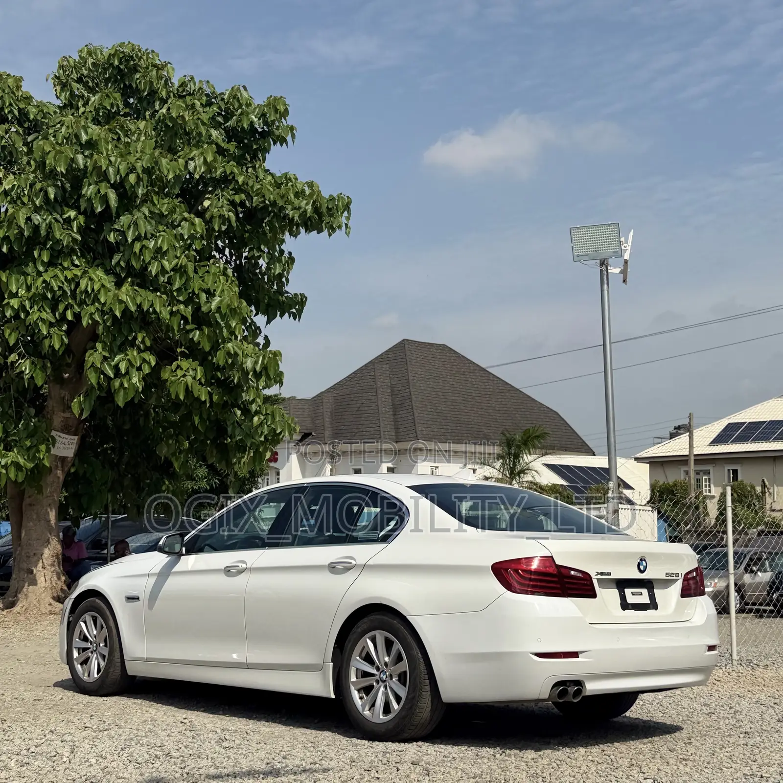 BMW 528i 2014 White