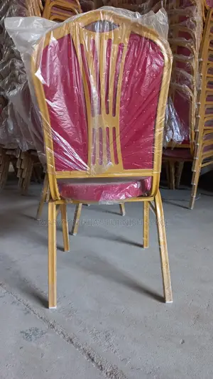 Iron Back Banquet Chair – Strong Durable Event Chair