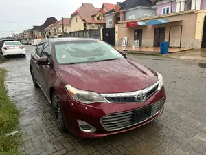 Toyota Avalon 2014 Red