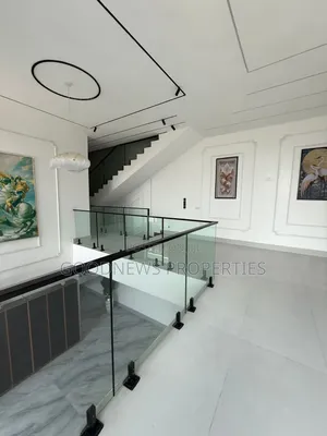 5bdrm Duplex in Lekki Phase 1 for sale