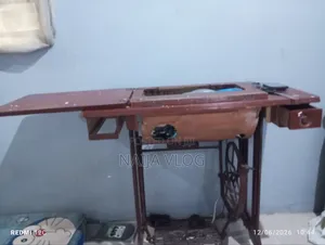 Butterfly Sewing Machine Leg