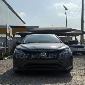 Toyota Camry 2020 Teal