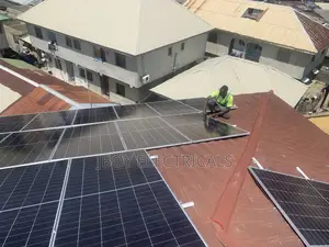 Professional Solar and Inverter Engineer