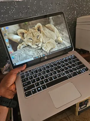 Laptop HP EliteBook 1030 G1 8GB Intel Core Ultra 5 SSD 320GB