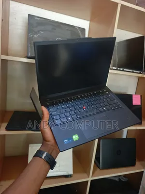Laptop Lenovo ThinkPad T14 16GB Intel Core Ultra 5 SSD 512GB
