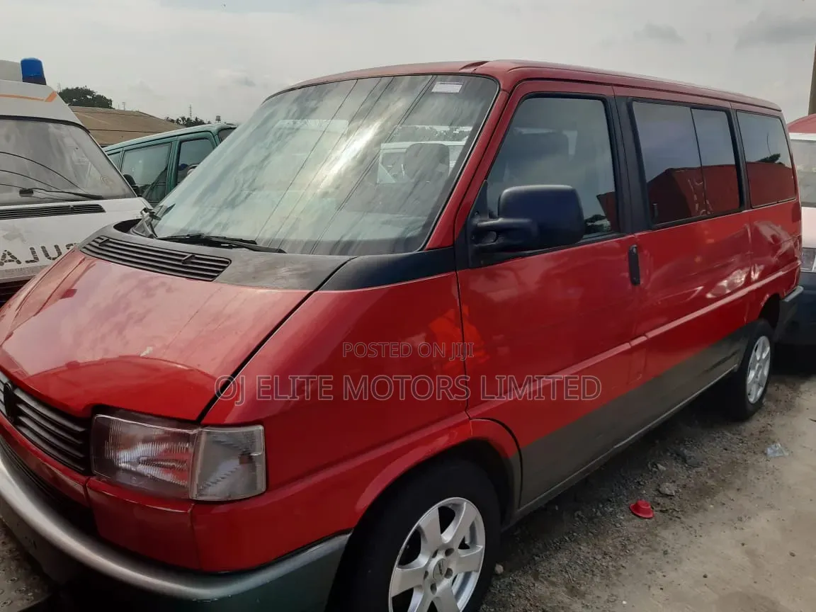 Volkswagen Transporter 2003 Red