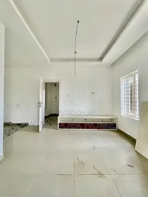 4bdrm Duplex in Jahi for sale