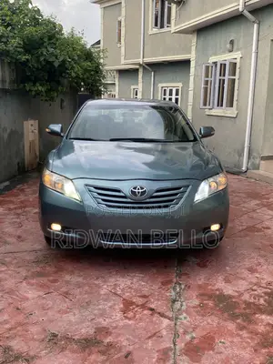 Toyota Camry LE 4dr Sedan (2.4L 4cyl 5A) 2009 Green