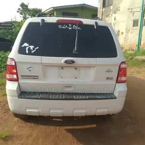 Ford Escape XLT 2010 White