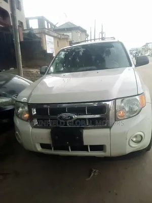 Ford Escape XLT 2010 White