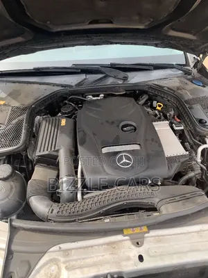Mercedes-Benz C300 2016 Black