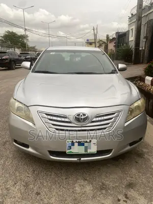 Toyota Camry LE 4dr Sedan (2.4L 4cyl 5A) 2008 Silver