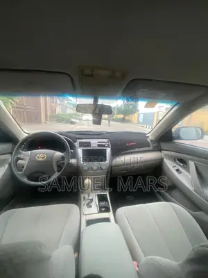Toyota Camry LE 4dr Sedan (2.4L 4cyl 5A) 2008 Silver