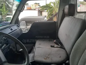 Toyota Dyna 1999 White