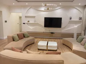 Glam House Two Bedroom Luxury Apartment