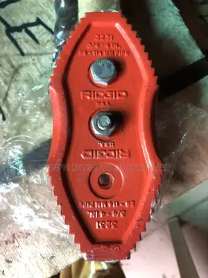 Ridgid Model 3231 Double-End Chain Tong 4”