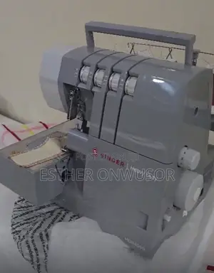Singer Heavy Duty 4 Thread Inner and Outer Weaving Machine