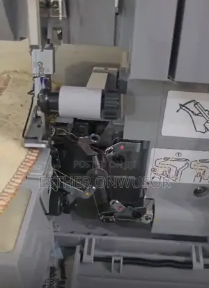 Singer Heavy Duty 4 Thread Inner and Outer Weaving Machine