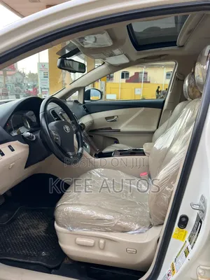Toyota Venza 2011 White