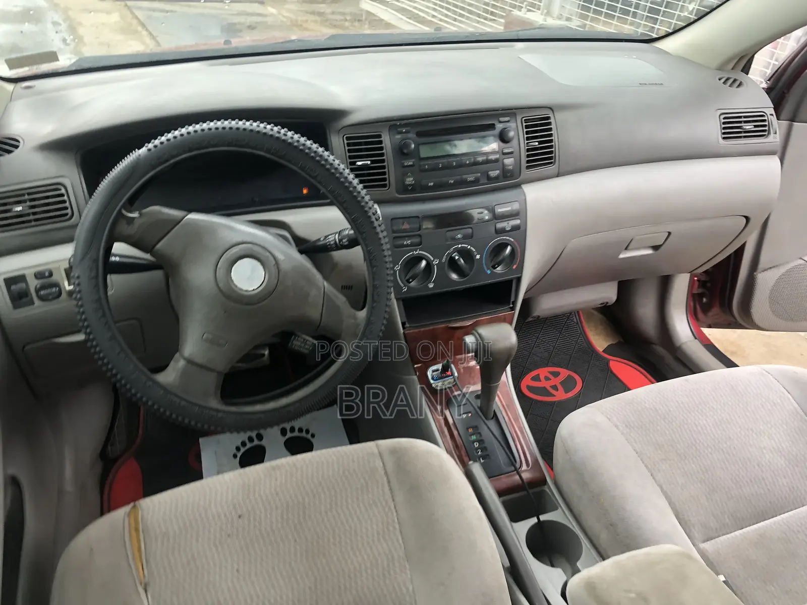 Toyota Corolla LE 2005 Red