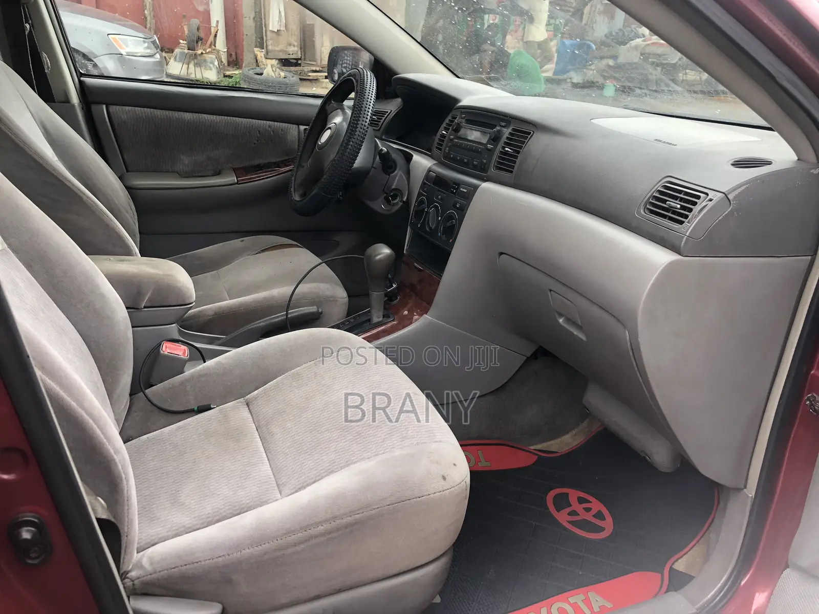 Toyota Corolla LE 2005 Red