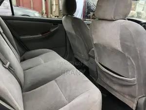 Toyota Corolla LE 2005 Red