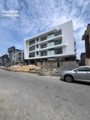 2bdrm Apartment in Lekki Phase 1 for sale